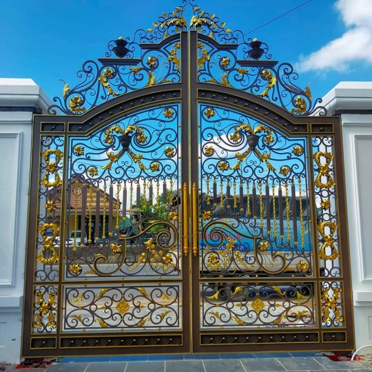 Cơ khí Phước Hòa-Chuyên Nghiệp giá rẻ 9 Cổng sắt mỹ thuật tại Bình Phước - Giang Trường Phát