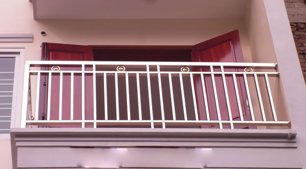 Làm cơ Khí Long Nguyên-chuyên nghiệp giá rẻ 9 Thiết kế, Thi Công Cầu thang, Lan can Sắt, Inox Bền-Đẹp-Rẻ-Uy Tín