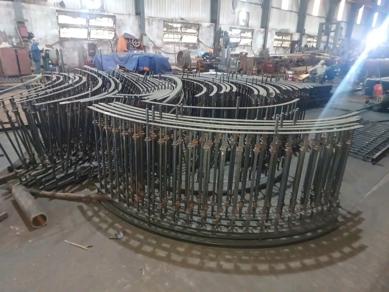 Làm cơ khí Tân Hiệp-chất lượng cao số 1 10 LAN CAN BAN CÔNG - CƠ KHÍ XÂY DỰNG VDP