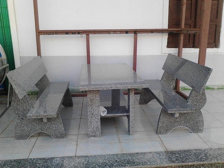 Đá Hoa Cương Tân Thành - Nâng Tầm Không Gian Sống 8 Bàn ghế đá Granite thường - Ghế đá Minh Thiện