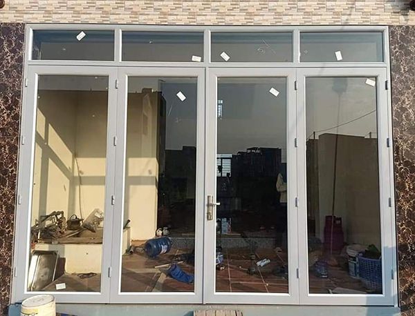 Thi Công Nhôm Kính Khánh Bình: Dịch Vụ Chuyên Nghiệp 13 Thi Công Nhôm Kính Khánh Bình: Dịch Vụ Chuyên Nghiệp
