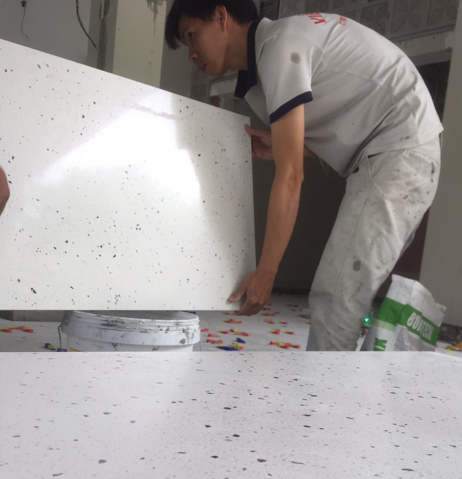 Quy trình thi công đá hoa cương chuyên nghiệp tại Khang Vinh Phú Giáo
