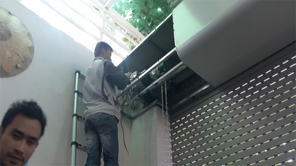 Bảo trì và sửa chữa cửa cuốn định kỳ