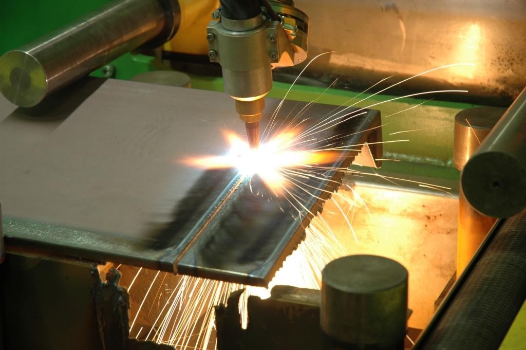 Gia công cơ khí chính xác tại xưởng Khang Vinh
