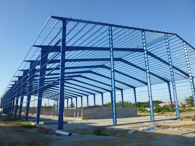 Thi công khung thép nhà xưởng tại Mỹ Phước, Bến Cát